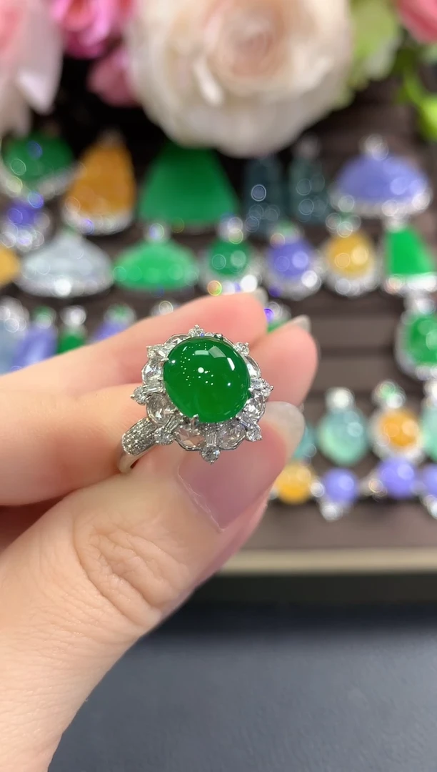 18K金镶嵌戒指翡翠d36