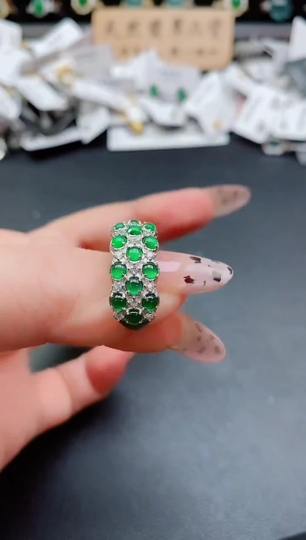 银S925镶嵌戒指翡翠1