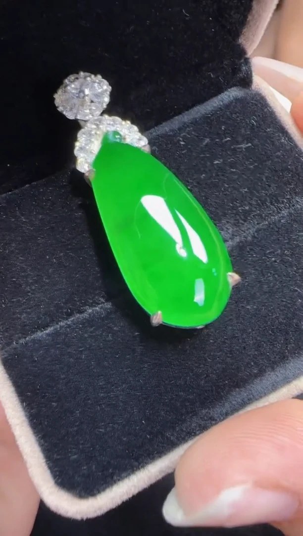 未镶嵌定制翡翠翡翠吊坠89