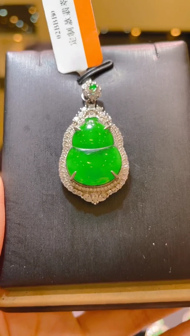 翡翠银S925镶嵌吊坠(不含链)A10