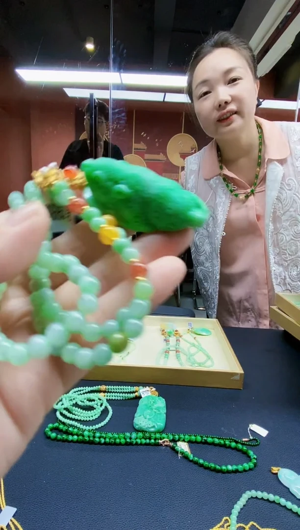 颈饰未镶嵌翡翠翡翠吊坠