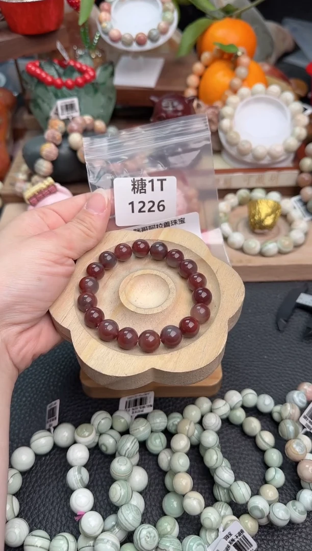 【闪购商品】石英质玉手链未镶嵌1T1226