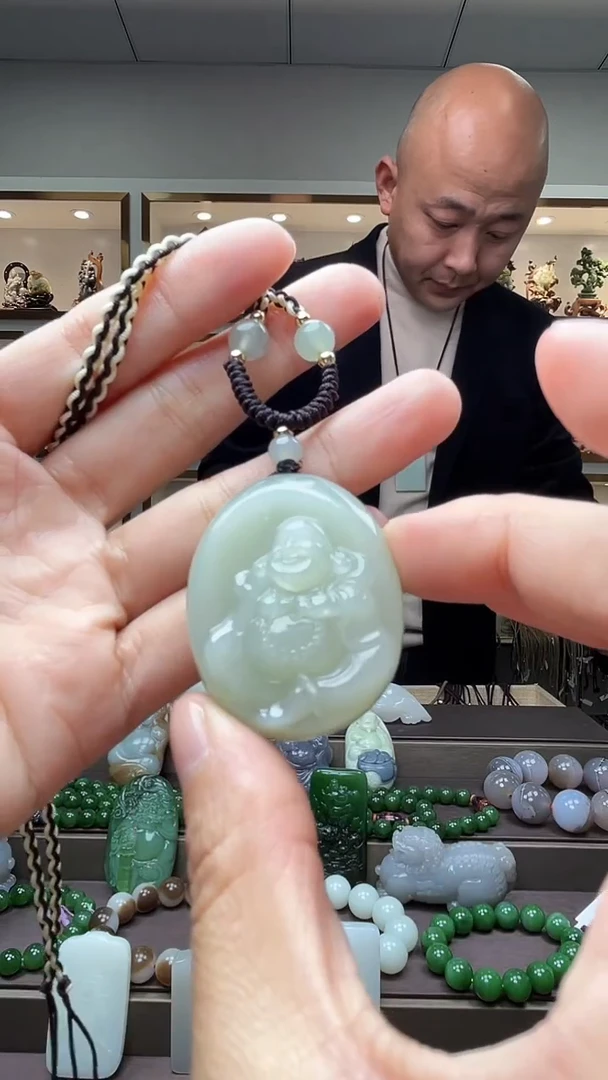 【闪购商品】和田玉颈饰未镶嵌苏