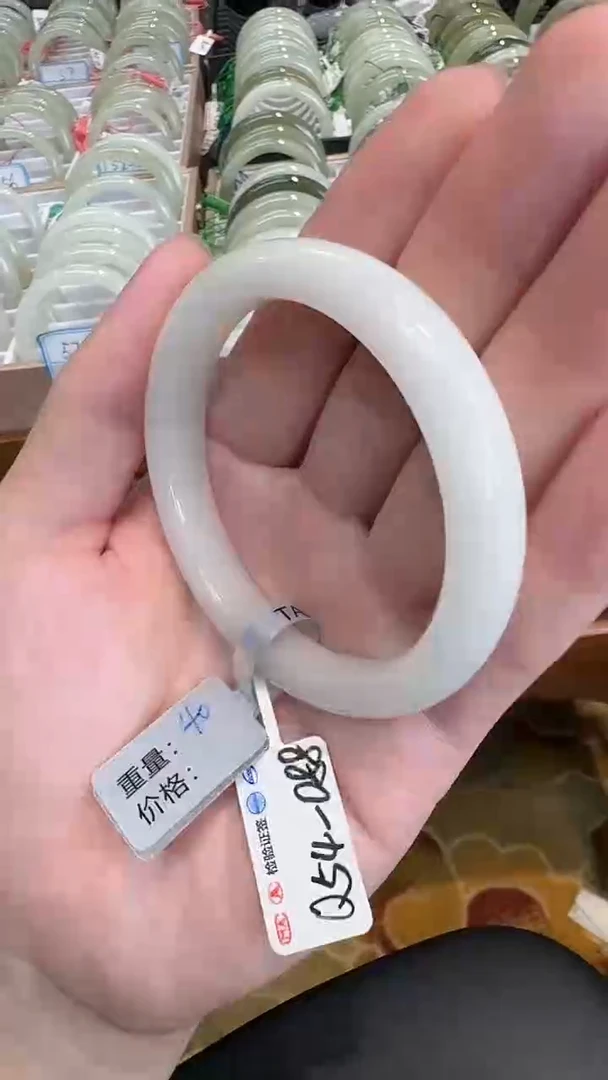 和田玉手镯未镶嵌天然和田玉54-088