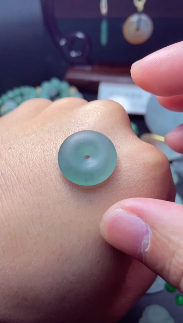 未镶嵌定制翡翠妹***娃a货翡翠