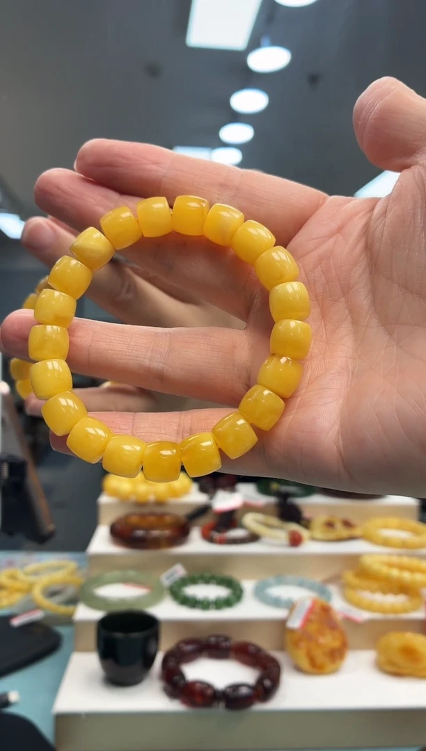 手串琥珀未镶嵌手串10+