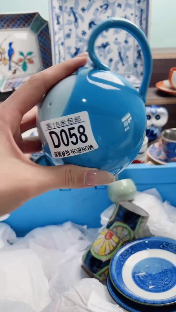 琉璃手工艺品小**?D058***********