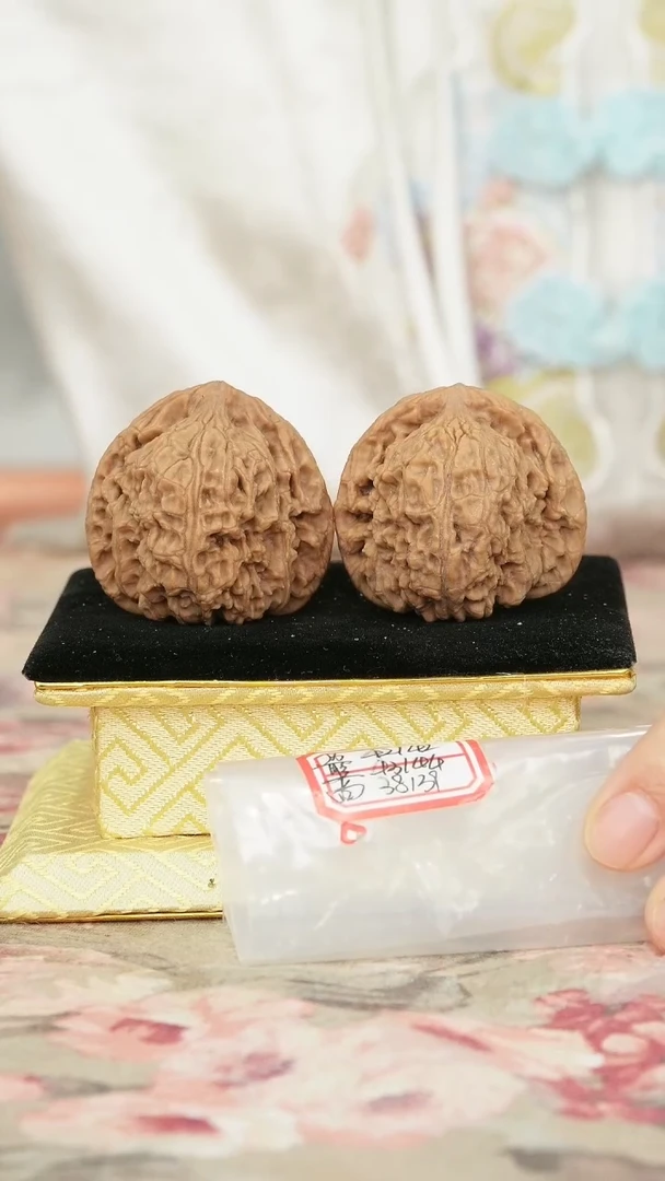 把件文玩核桃赵喜满南将石