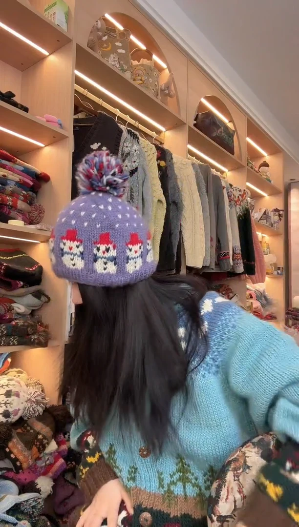 羊毛美利奴紫色雪人单球