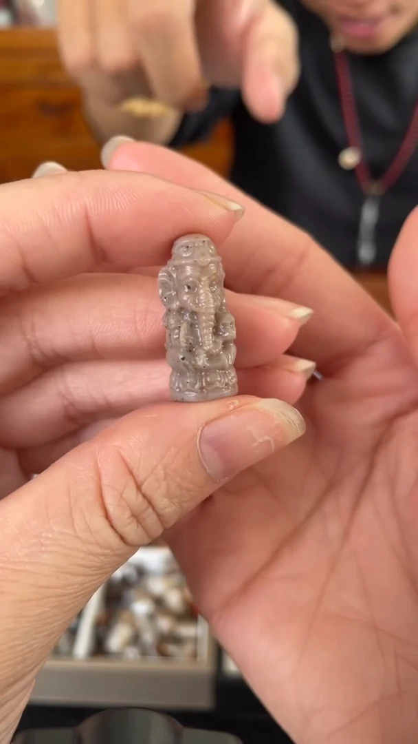 【闪购商品】玛瑙/玉髓颈饰未镶嵌玛瑙饰品40