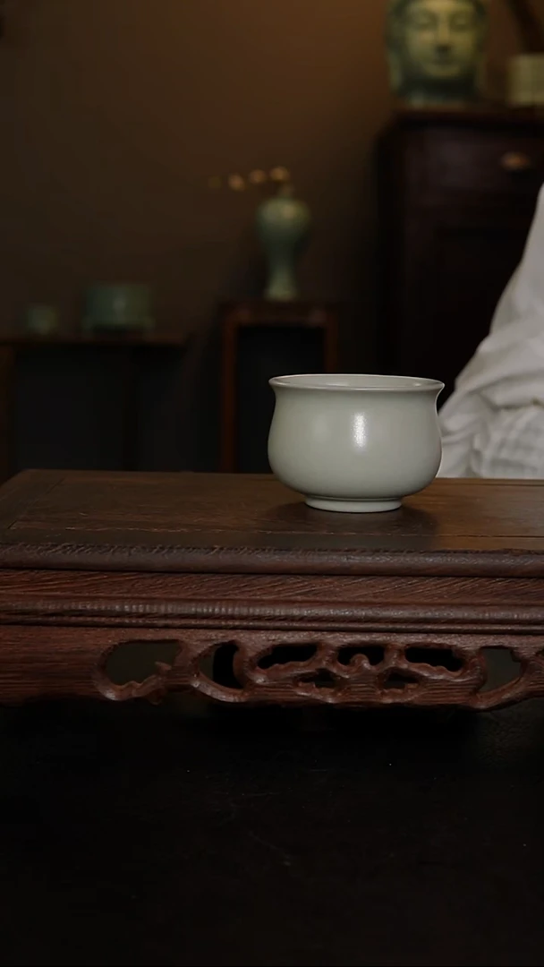 摆件王国奇手工月白玉兰杯 印章