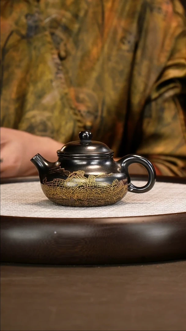 茶壶紫砂【鲍宜明】黑墩头容天  240cc