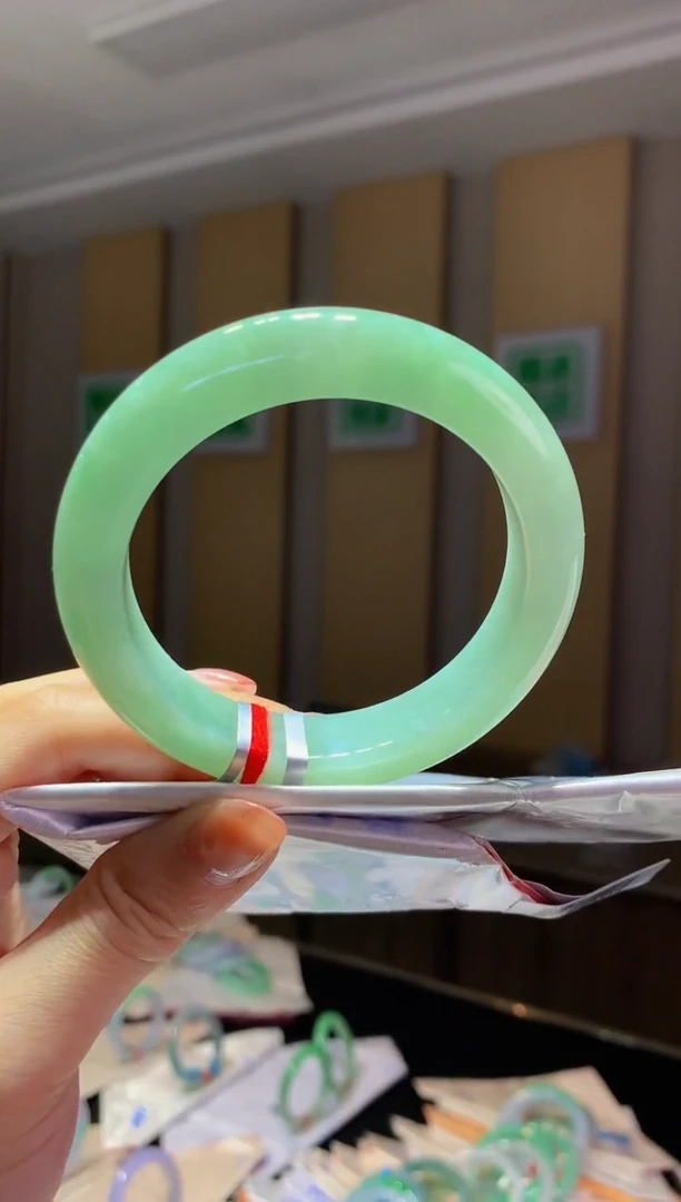 未镶嵌手镯翡翠-C333 圈口 55.9