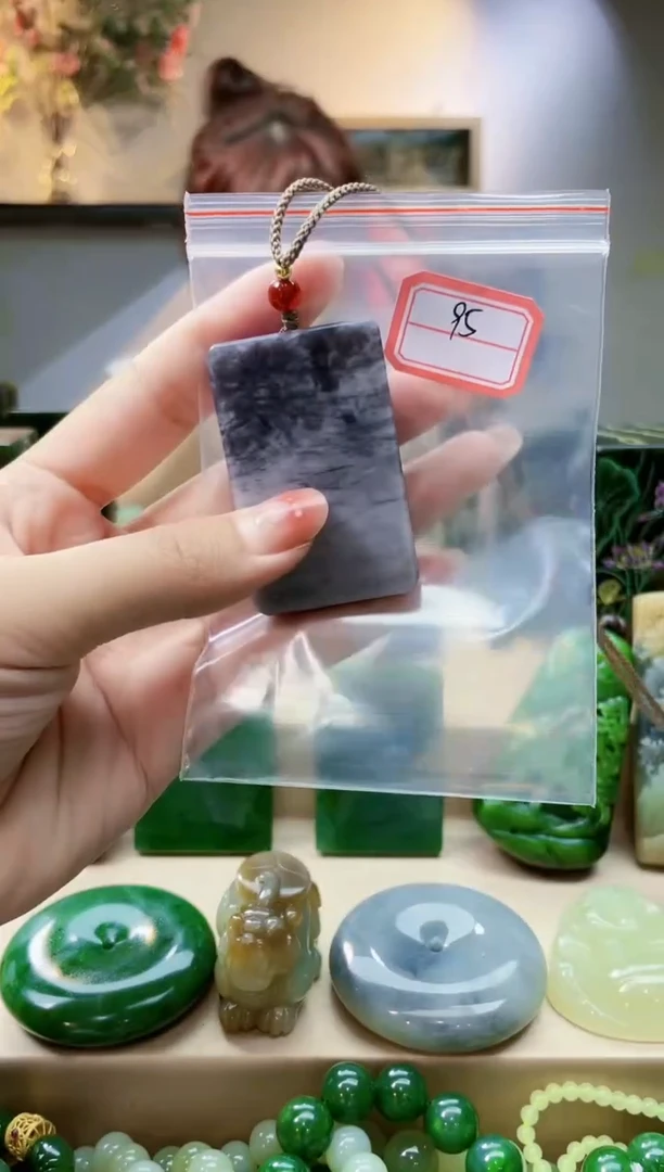 和田玉未镶嵌挂件1