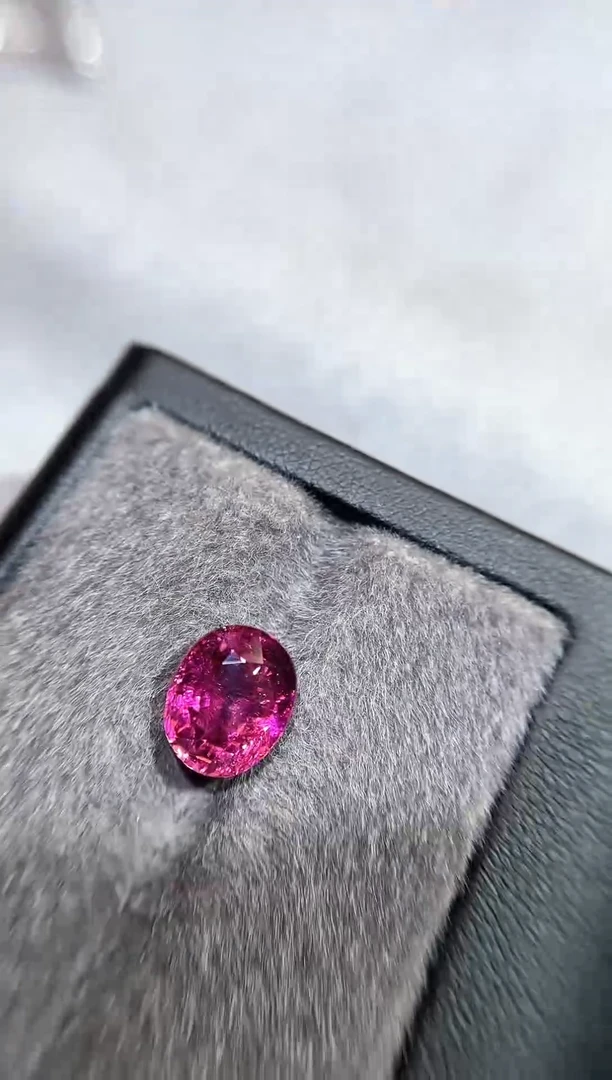 【闪购商品】碧玺裸石未镶嵌一粒3.7ct
