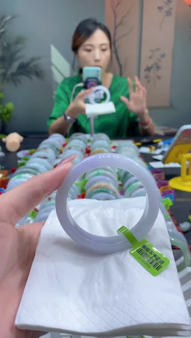 未镶嵌手镯翡翠00086303