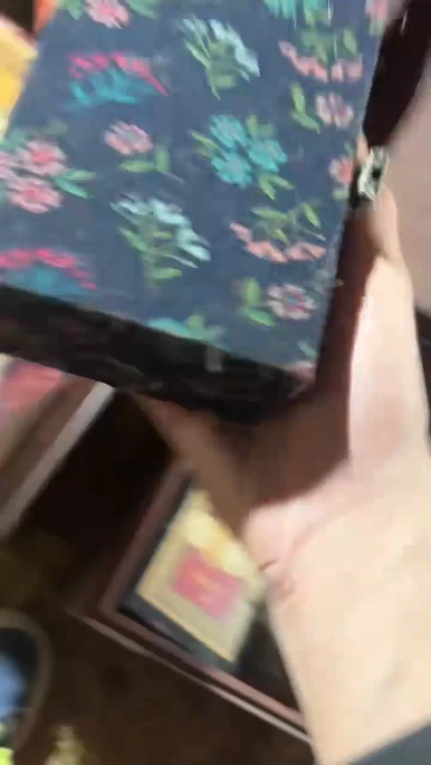 香榧木1个开封花朵小盒子链接2细条2块