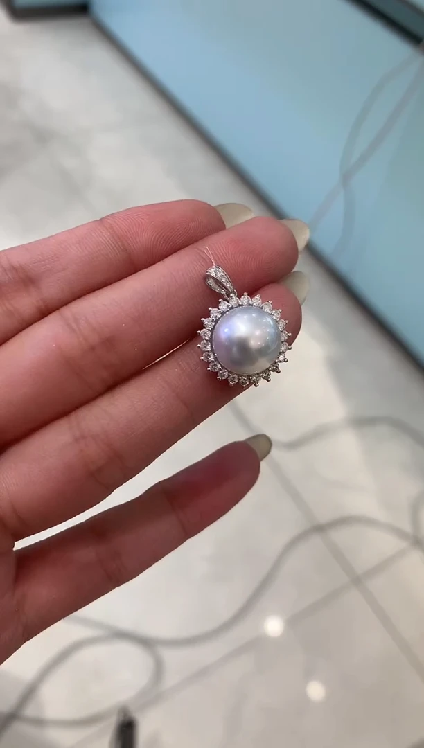 18K金镶嵌吊坠（不含链）海水珍珠A192|12000