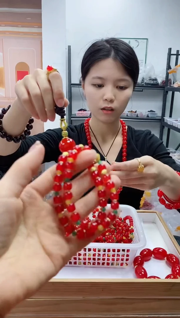 未镶嵌手串玛瑙/玉髓红设计款