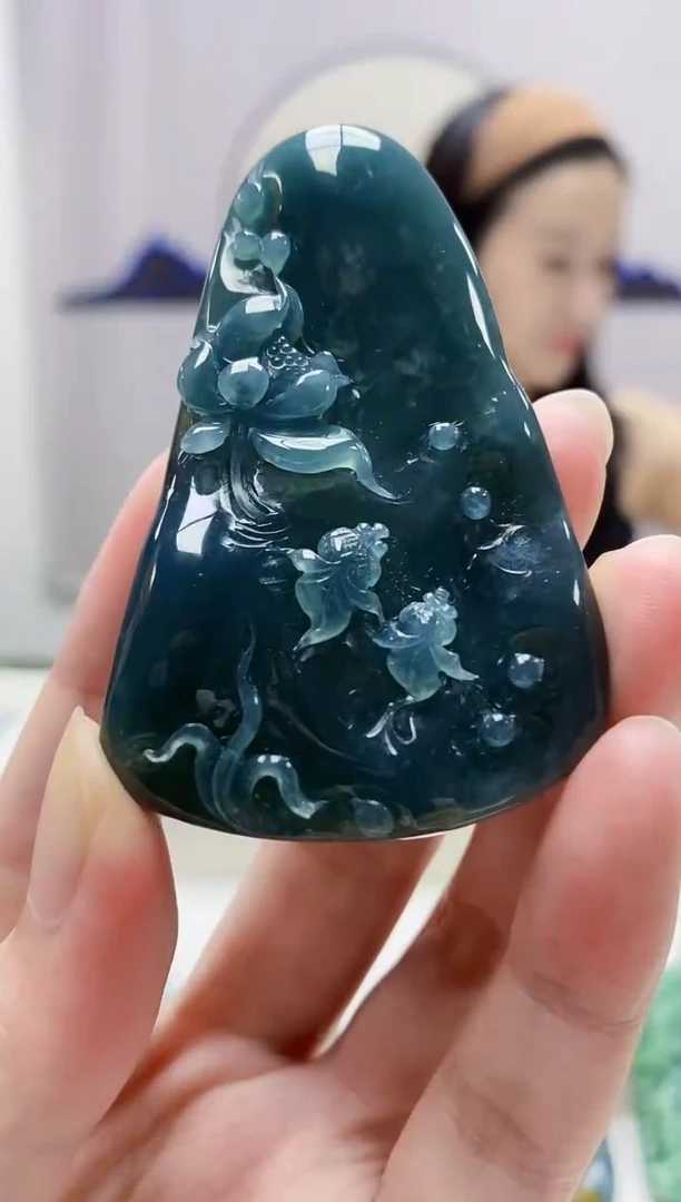定制翡翠未镶嵌4852zm-毛货挂件10荷叶鱼