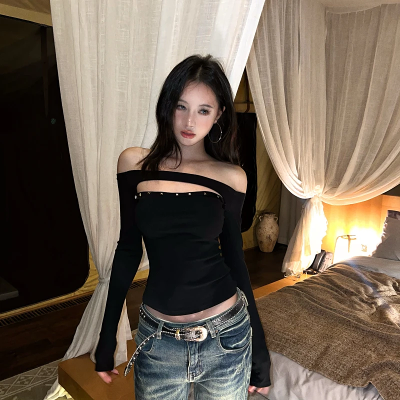 美式辣妹黑色一字肩T恤女镂空小众修身显瘦长袖打底纯欲上衣