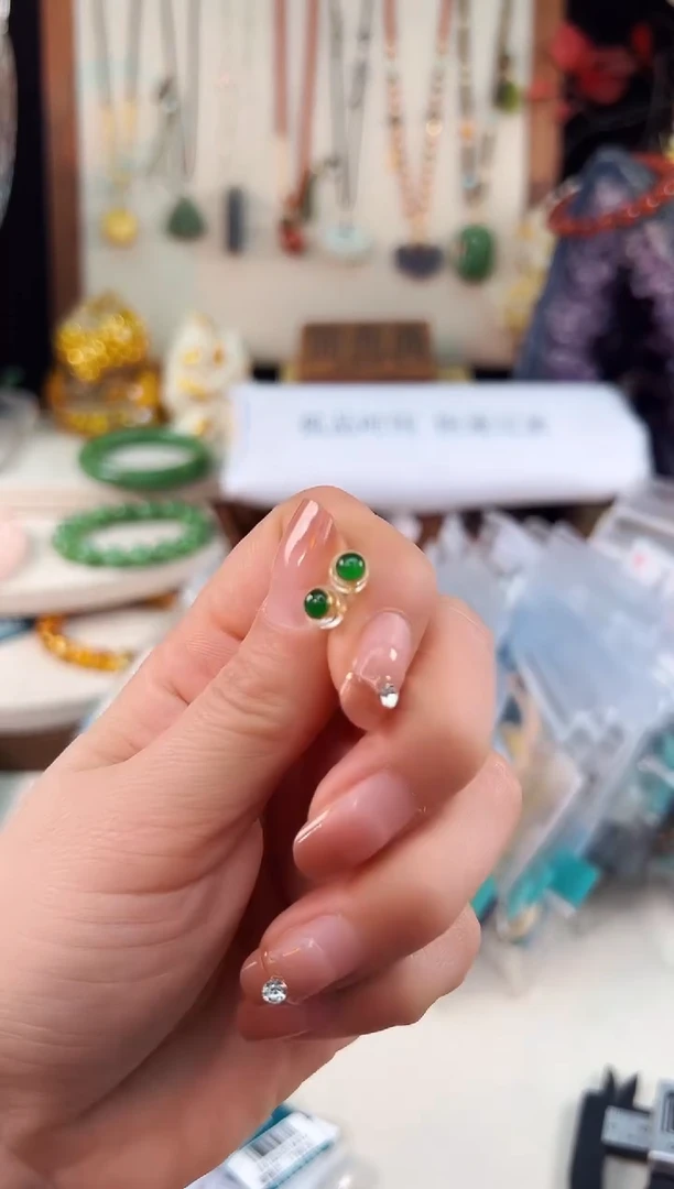 未镶嵌翡翠吊坠@@E9100H016474