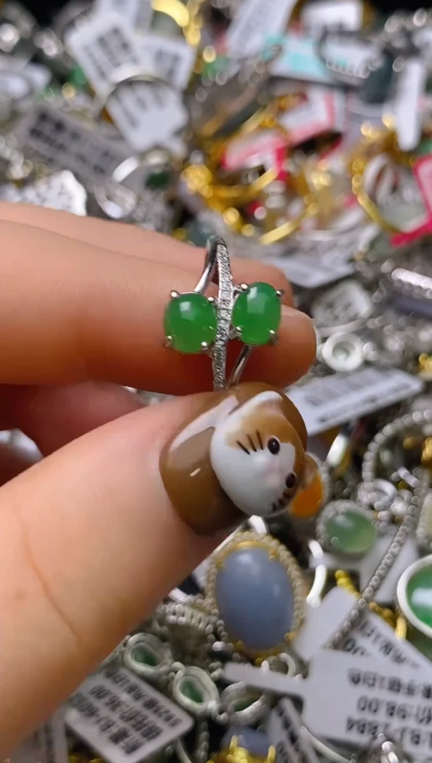 银S925镶嵌戒指翡翠百内无证书