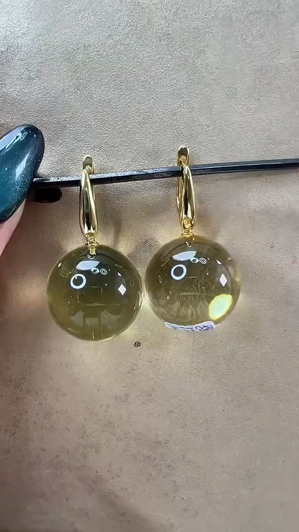 琥珀颈饰未镶嵌耳环
