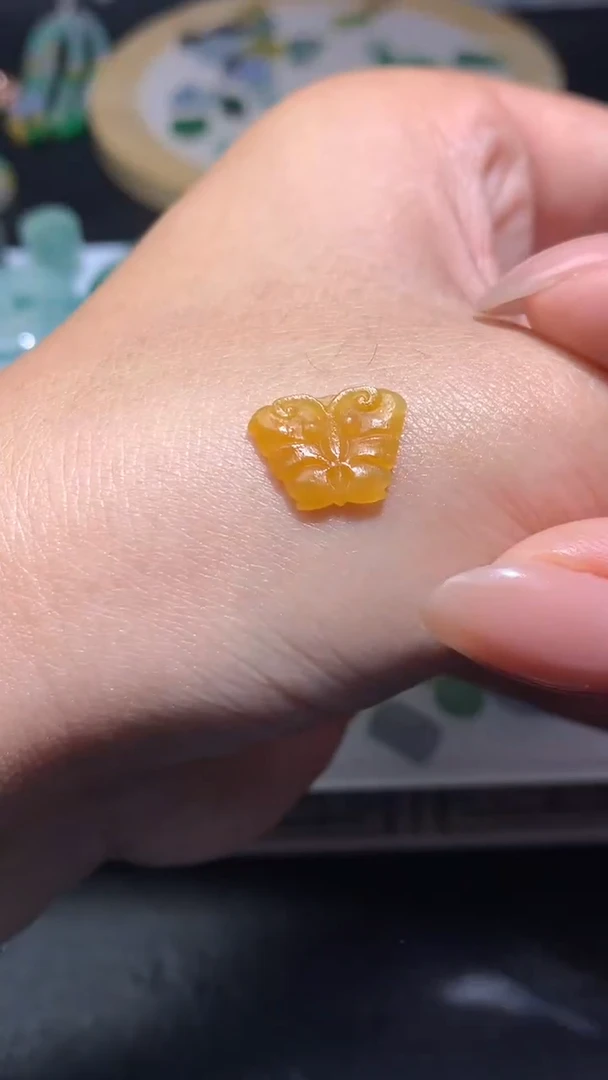 未镶嵌定制翡翠毛货