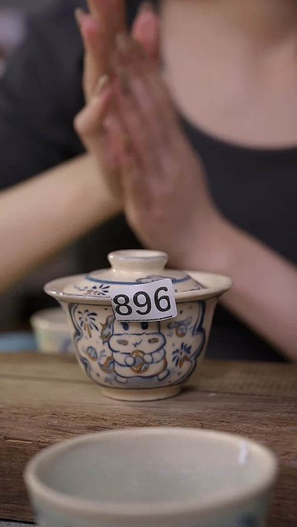 【闪购商品】瓷片新品福利！一抹青设计师款手写描金盖碗