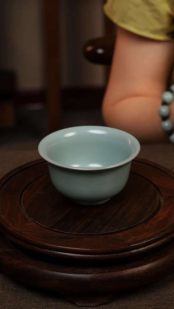 瓷片052仿古釉压手杯100ml 微瑕