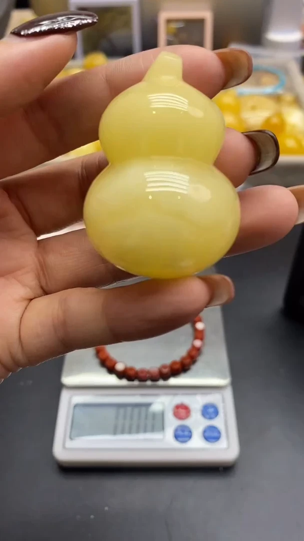 琥珀未镶嵌珠宝奇石2846