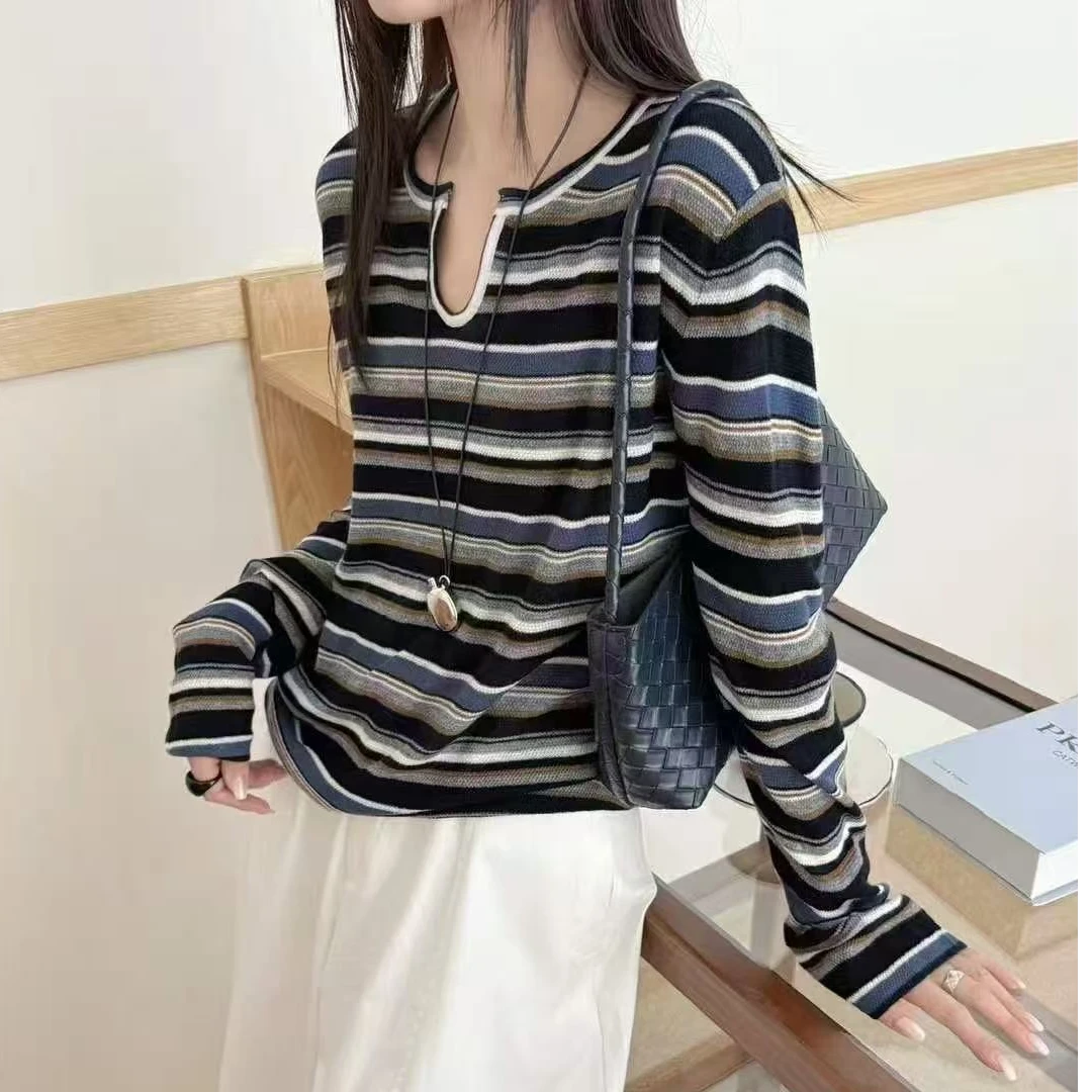 爆款彩条羊毛衫2025年新款女士剪刀领上衣外穿薄针织衫减龄5003