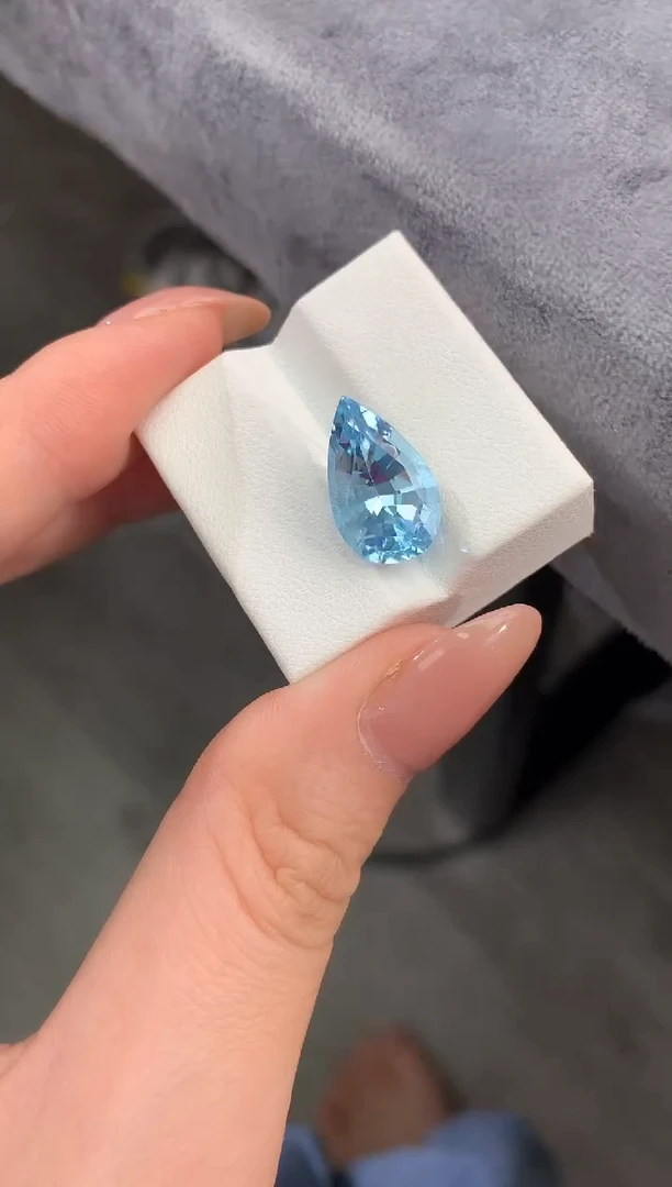 裸石海蓝宝石5.63ct-圣玛