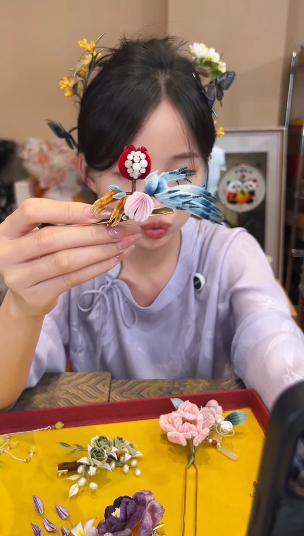 刺绣非遗绒花（发饰）