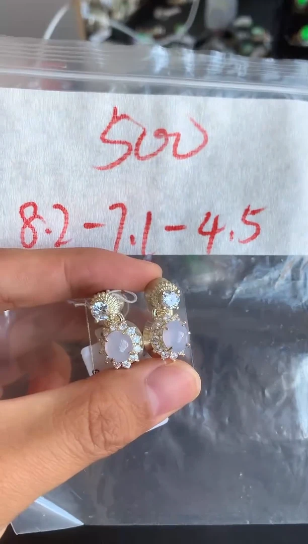 未镶嵌定制翡翠缅甸A货翡翠，拍一发一