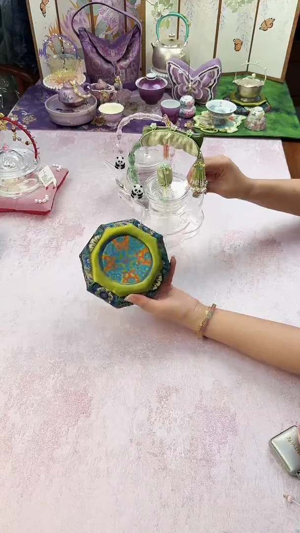 9绿色八边形木托