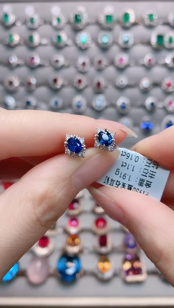 【闪购商品】蓝宝石18K金耳饰铂Pt950镶嵌1