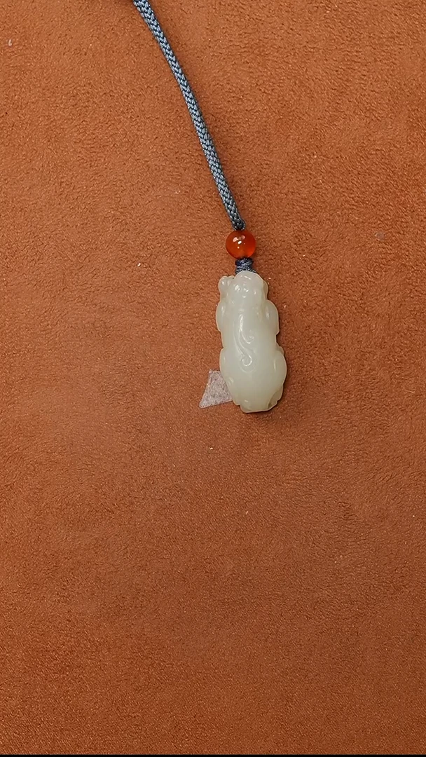 颈饰未镶嵌和田玉0