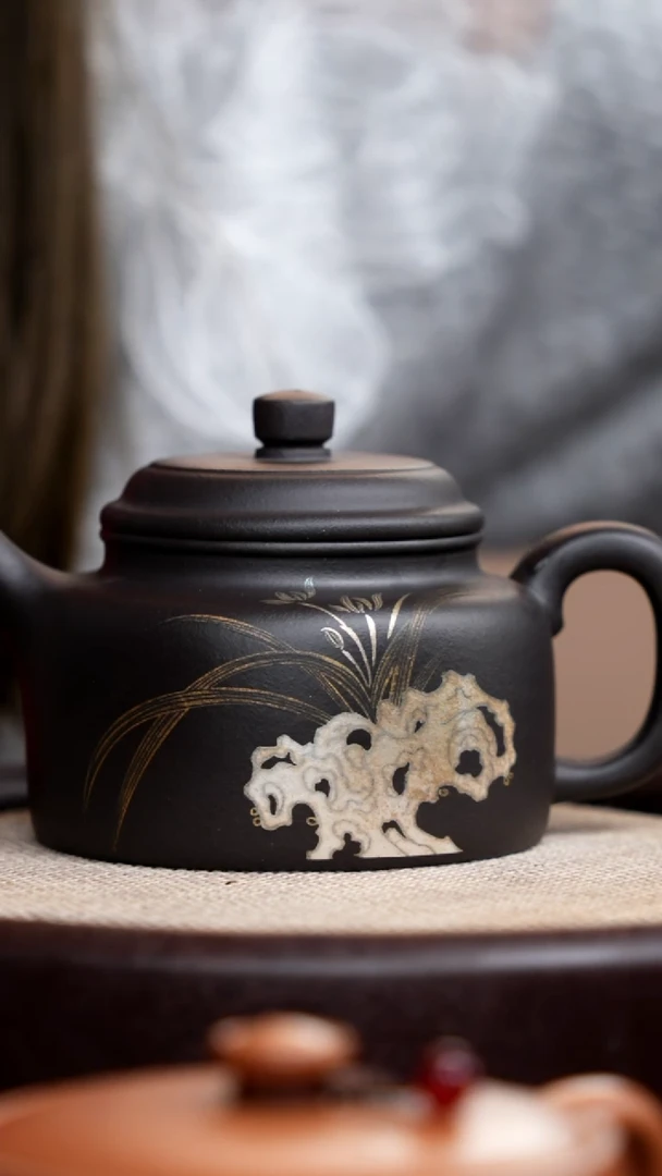 【闪购商品】紫砂茶壶黑墩头德钟金银错兰花