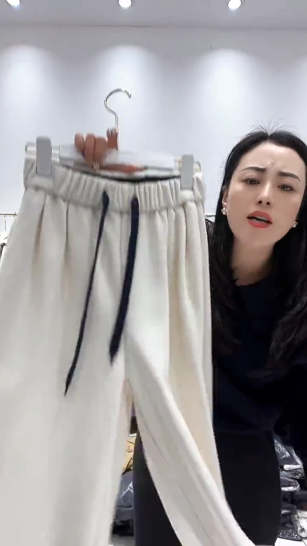 商贸城锦汐里女装批发016