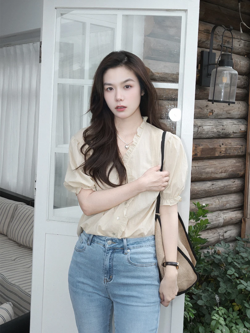 缪恩诗SUMMER x「风吹过的夏天～」气质木耳边纯色衬衫M2505230103