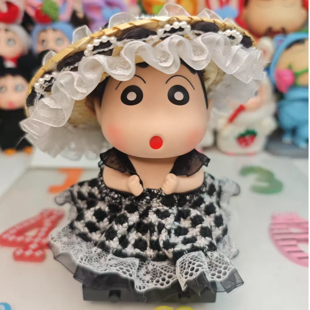 新款，可爱洛丽塔蜡笔小新，家居饰品小摆件