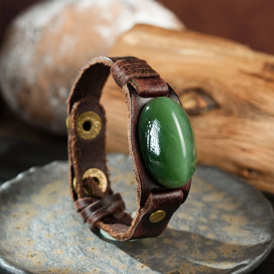 【壹芳珠宝】天然原矿和田玉碧玉俄料猫眼蛋面手牌