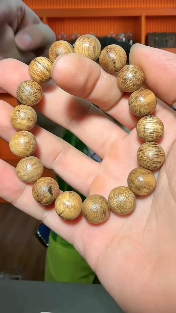 沉香手串34号单圈红油多样性发一