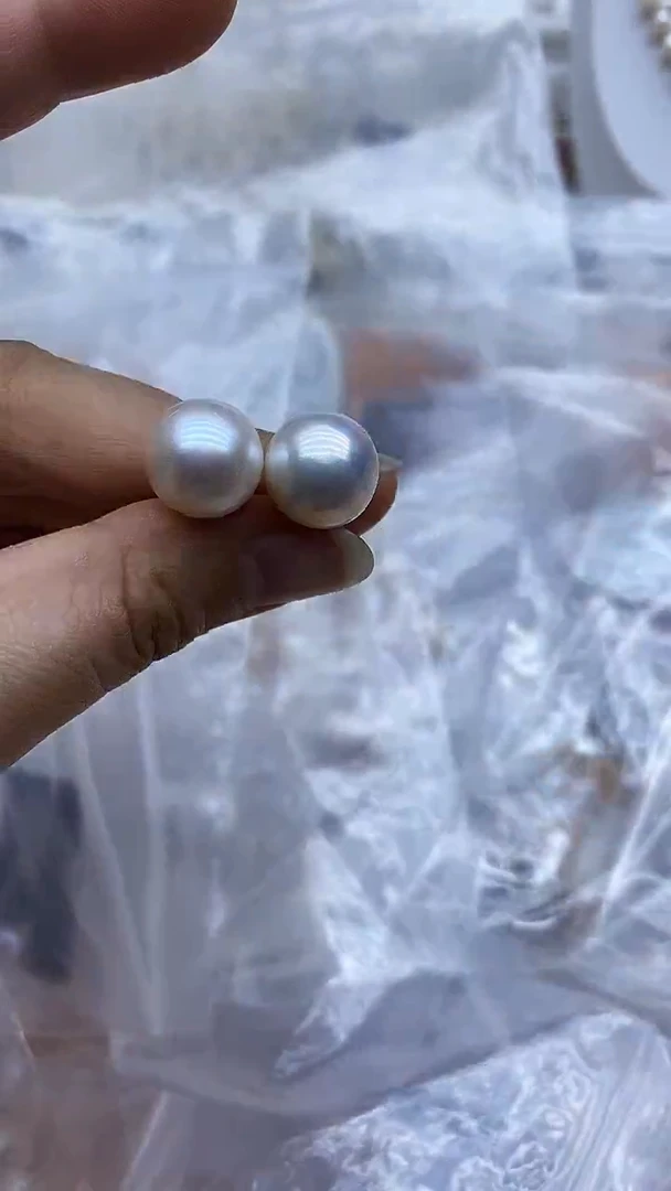 银S925镶嵌耳饰淡水珍珠耳钉多样性发其一