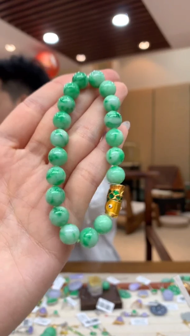 未镶嵌手串翡翠手串