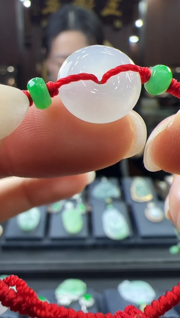 【闪购商品】翡翠挂件未镶嵌儿童手绳