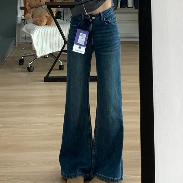 拉夏贝尔高腰显瘦微喇牛仔裤女2025秋季梨形身材遮胯喇叭马蹄裤子