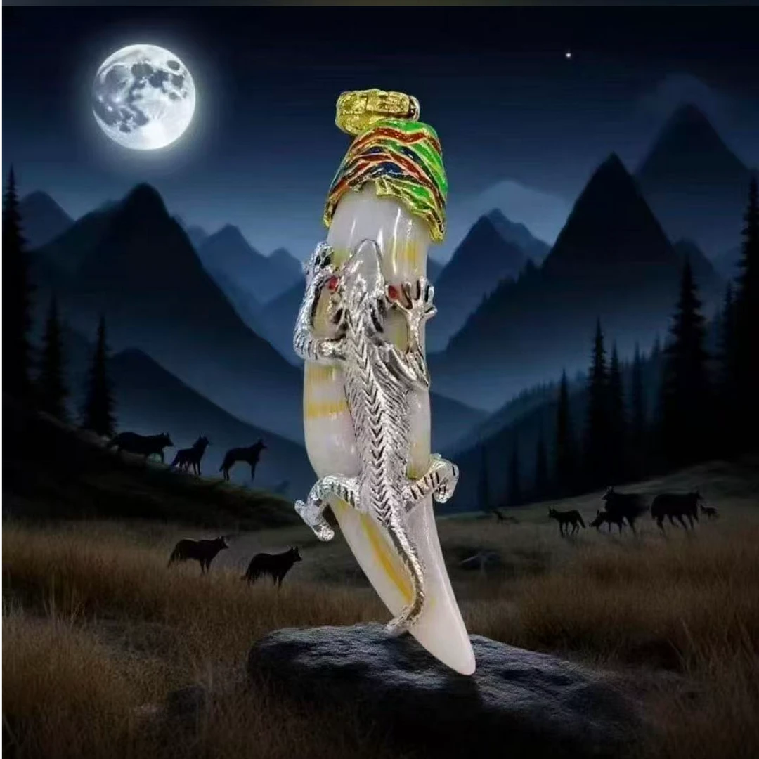 创意饰品龙牙啸月